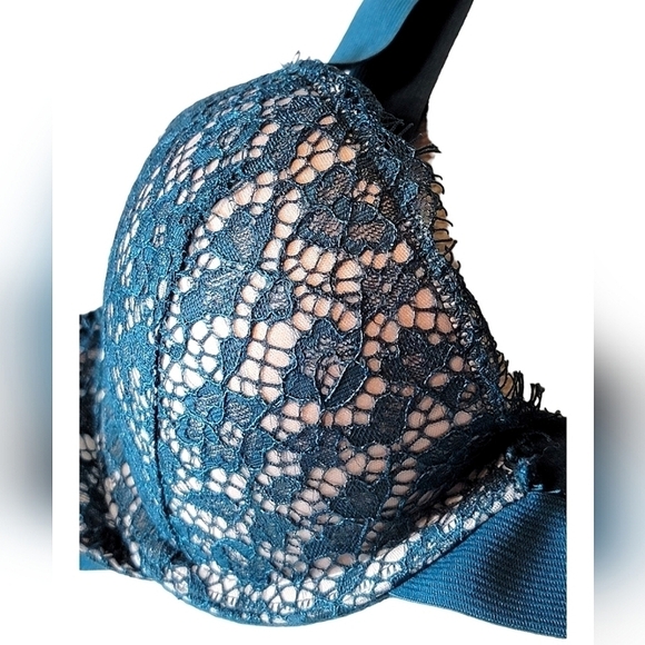 Victoria's Secret Very Sexy Push-Up Teal Green Lace Nude Bra 34B - Picture 2 of 5